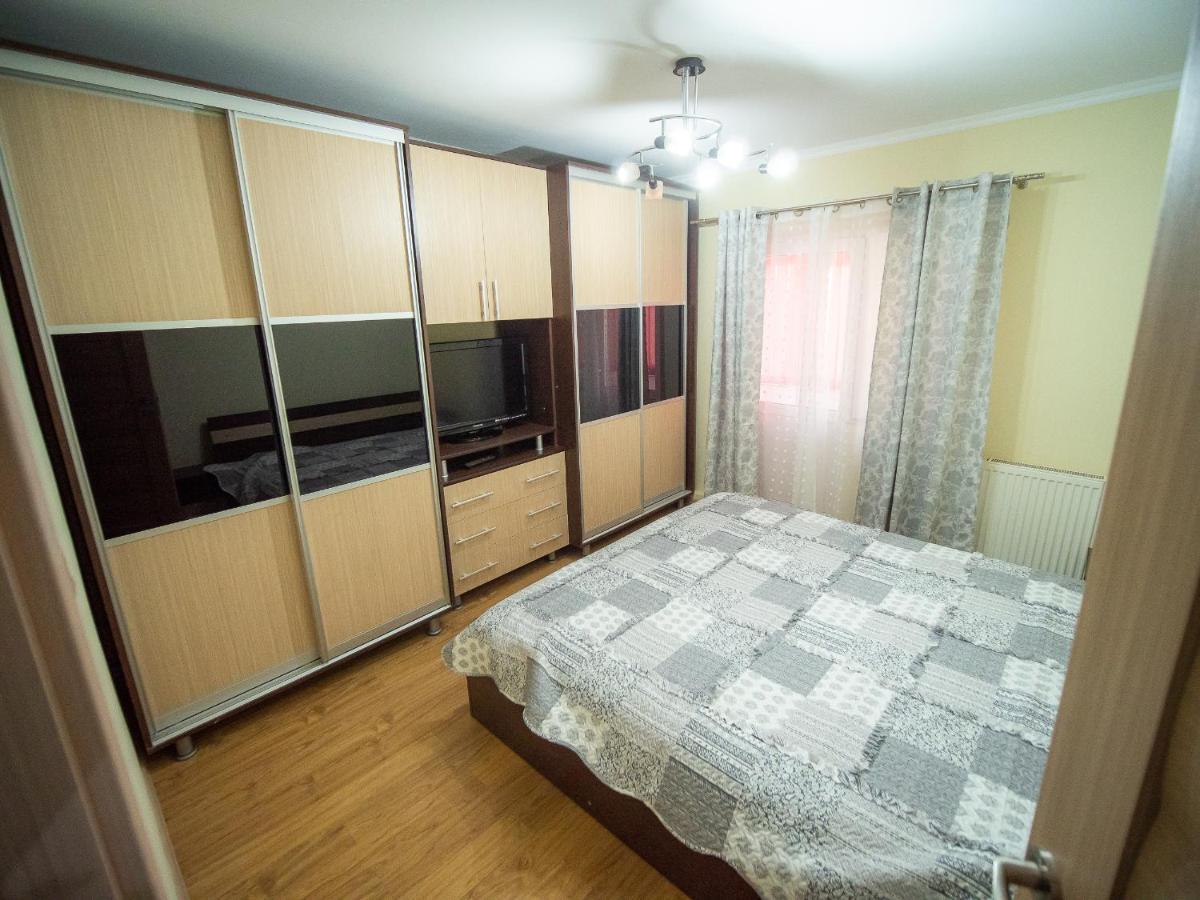 L&R Modern Apartment Otelu Rosu Eksteriør bilde