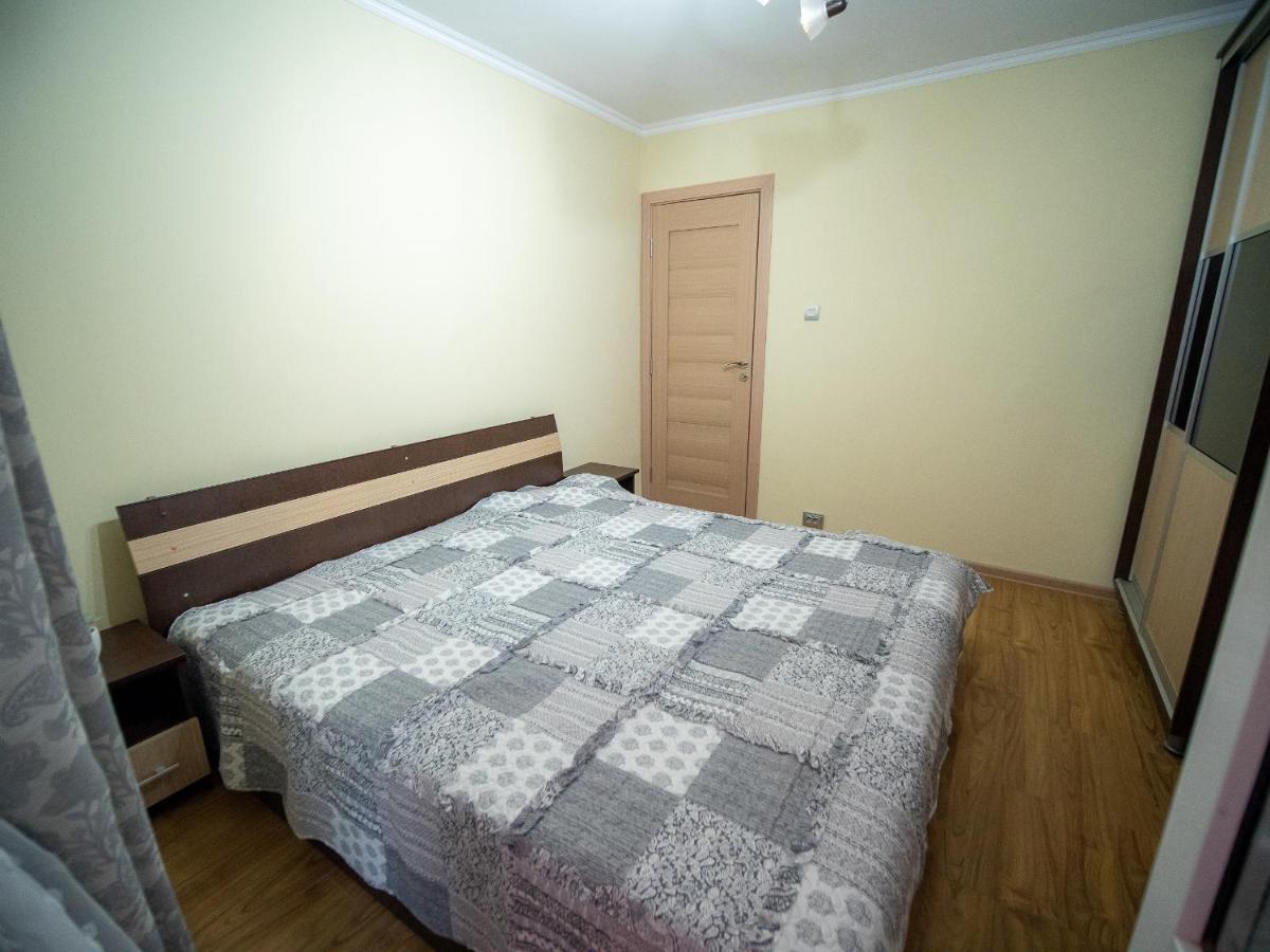L&R Modern Apartment Otelu Rosu Eksteriør bilde